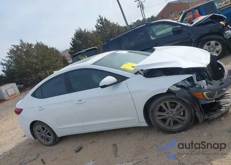 2017 Hyundai Elantra Value Edition из США, поврежденный, VIN 5NPD84LF3HH175200